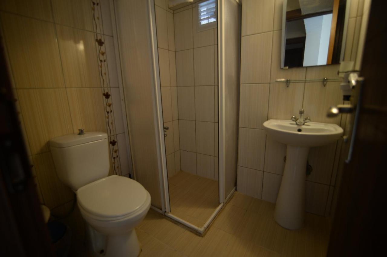 كوشاداسيه Og-Erim Hotel المظهر الخارجي الصورة